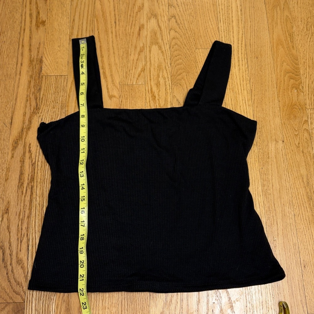 Evereve Henri Rib black square neck tank size XL NWT - Picture 7 of 7